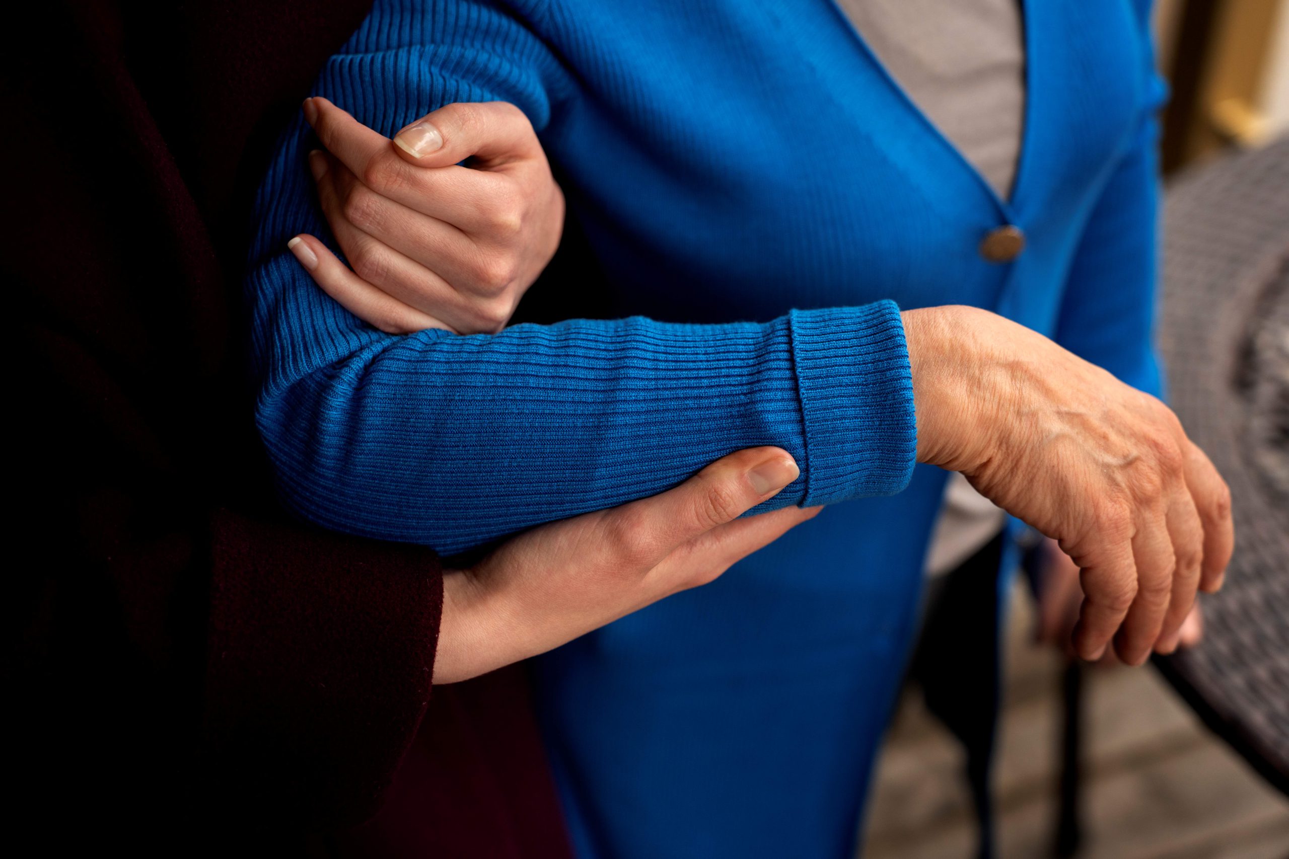 Controlar la fractura vertebral en personas mayores, una tarea para la