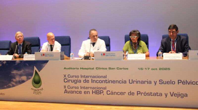 El Hospital público Clínico San Carlos se convierte en el “epicentro” de la cirugía robótica urológica en un curso internacional