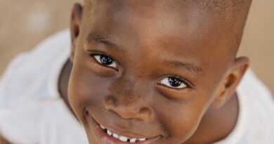 Fundación Recover mejora la salud y el futuro de miles de menores en África